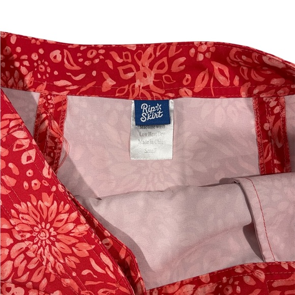 Rip Skirt Hawaii Dahlia Teaberry Wrap Skirt Floral Mini Swim Beach Coverup SMALL - Picture 3 of 6